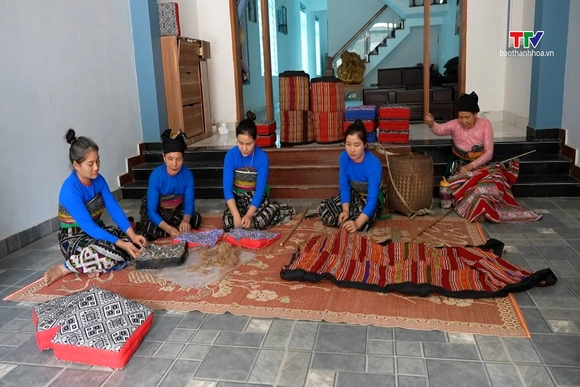 Những người giữ lửa nghề truyền thống
