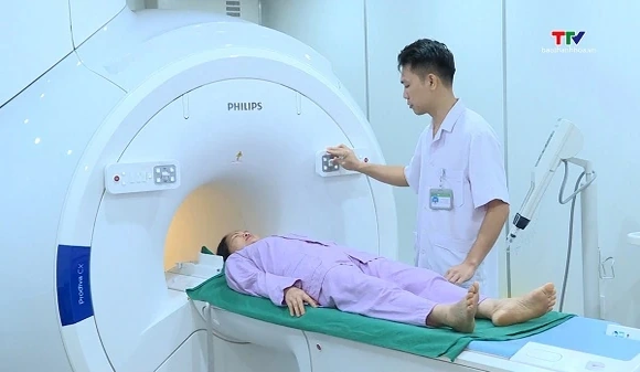 Đau cột sống  và những bệnh lý không thể xem nhẹ