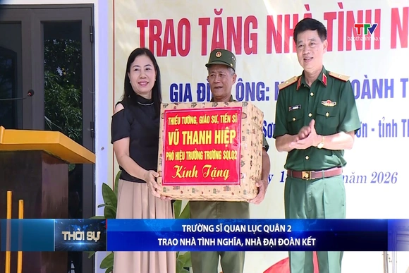 Trường sĩ quan lục quân 2 trao nhà tình nghĩa, nhà đại đoàn kết