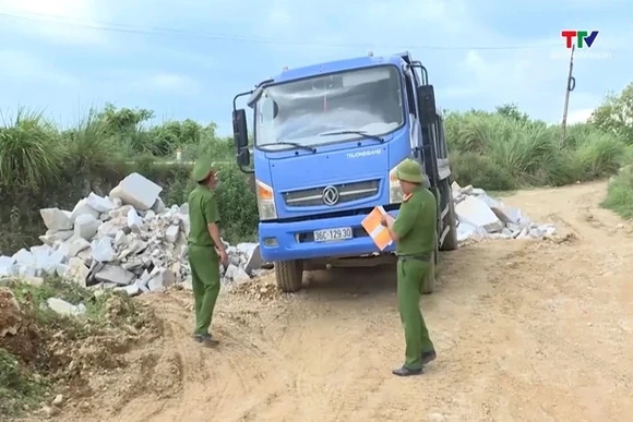 Kiên quyết loại bỏ phương tiện tự chế, hết niên hạn tại khu vực làng nghề