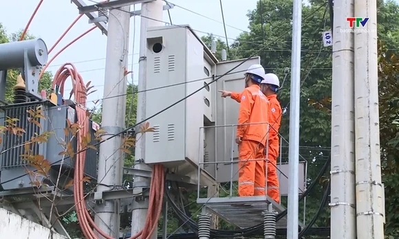 Quy định mới về điều chỉnh giá bán lẻ điện bình quân 