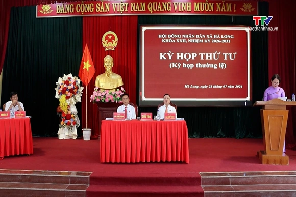 Hội đồng Nhân dân xã Hà Long tổ chức kỳ họp thứ tư