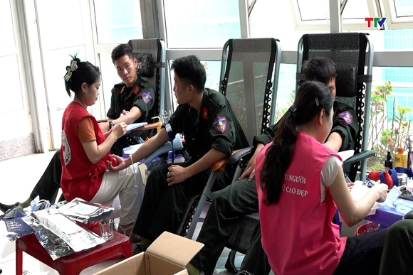Công an tỉnh tổ chức hiến máu tình nguyện