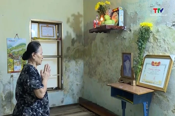 Niềm xúc động của người vợ liệt sĩ trong tháng 7 tri ân