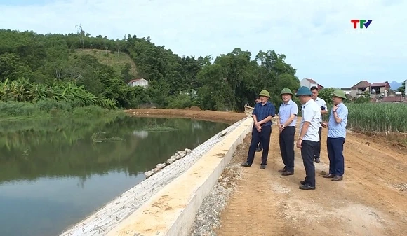 Kiểm tra công tác phòng, chống thiên tai tại các xã khu vực miền núi
