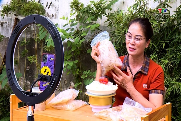 Khai thác nền tảng số quảng bá đặc sản quê hương
