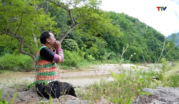 Gìn giữ văn hóa dân gian qua nghệ thuật thổi kèn lá