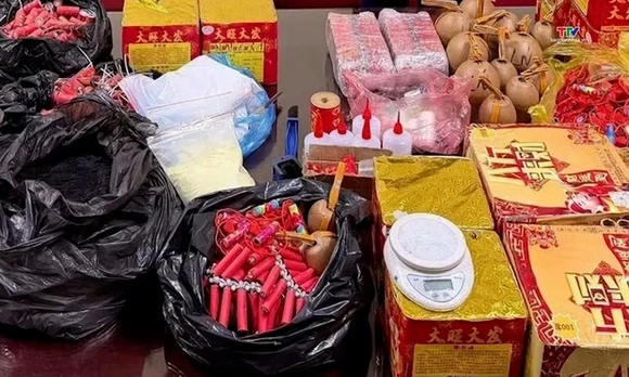 Cấm xuất, nhập khẩu thuốc lá điện tử, thuốc lá nung nóng