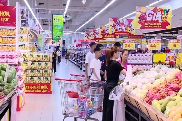 Tăng khuyến mại để kích cầu tiêu dùng