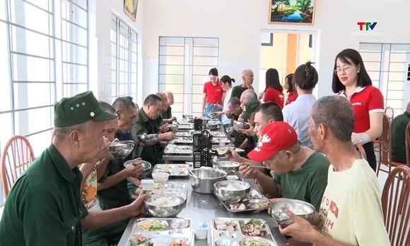 Viettel Thanh Hóa tri ân Anh hùng liệt sĩ