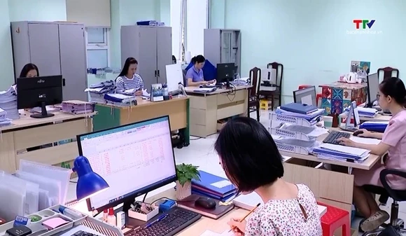 Đẩy mạnh học tập, thực hành tư tưởng, đạo đức, phong cách Hồ Chí Minh