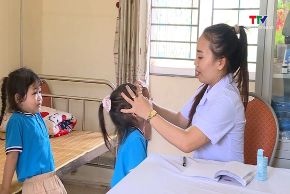 Chủ động phòng ngừa đau mắt đỏ trong trường học
