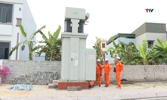 Tiết kiệm điện - Giải pháp phát triển kinh tế bền vững
