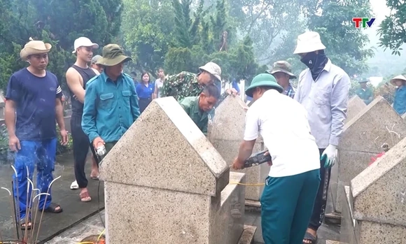 Lấy mẫu 40 hài cốt liệt sĩ chưa xác định thông tin tại Nghĩa trang liệt sĩ Lang Chánh
