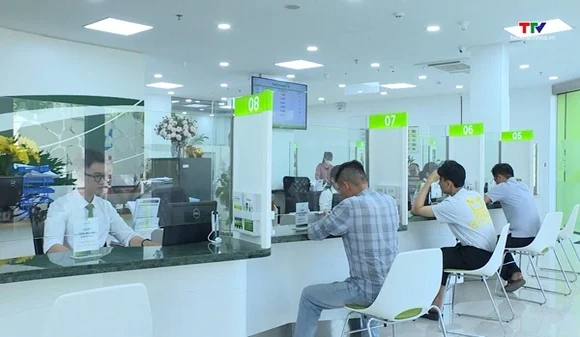 Dư nợ tín dụng tăng hơn 8,3%