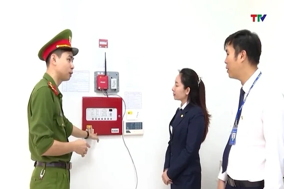 Đẩy mạnh lắp đặt hệ thống truyền tin báo cháy| Truyền hình Thanh Hóa