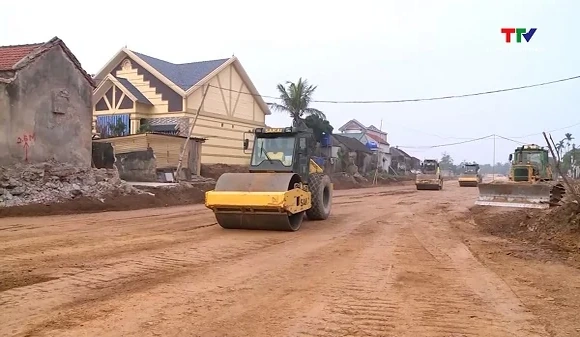 Cả nước giải ngân đạt trên 425 nghìn tỷ đồng vốn đầu tư công