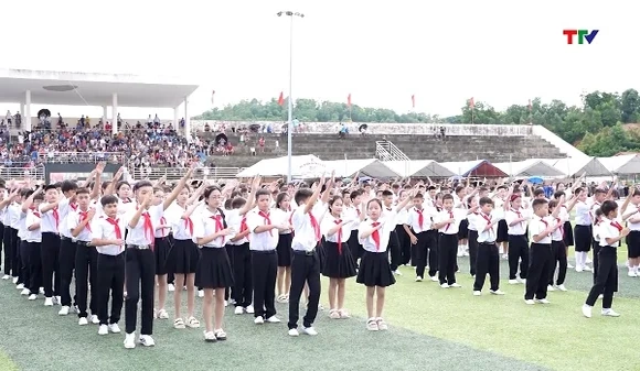 Nhiều địa phương tổ chức trại hè, tạo sân chơi bổ ích cho thanh thiếu nhi