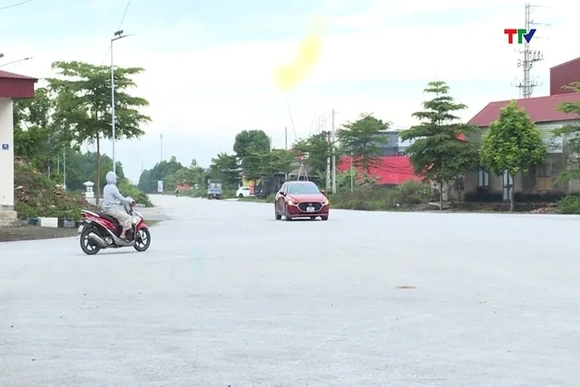 Nguy cơ mất an toàn giao thông tại điểm giao cắt với các tuyến tỉnh lộ 516D và 528