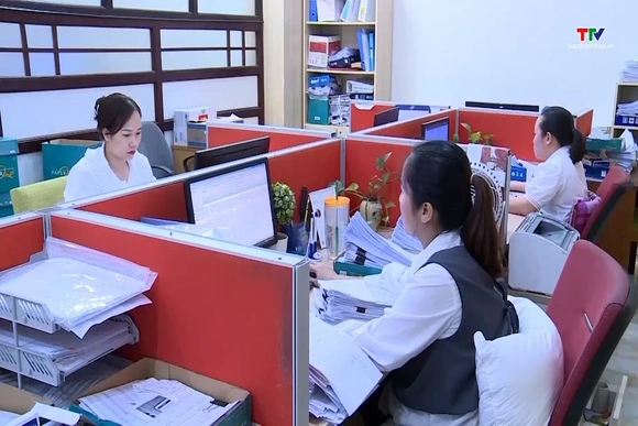 Thanh Hóa: Hơn 2.500 lao động làm hồ sơ hưởng trợ cấp thất nghiệp trong tháng 7