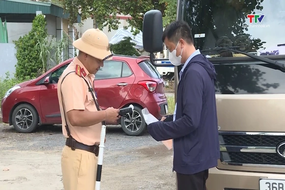 Cảnh sát giao thông Thanh Hóa áp dụng Nghị định mới về xử phạt giao thông