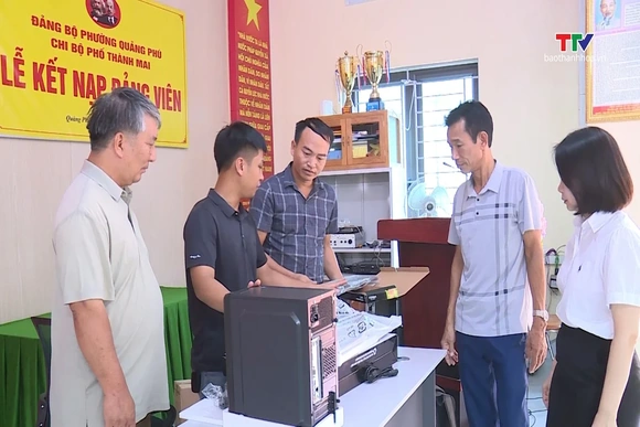 Phường Quảng Phú hoàn thiện trang thiết bị số tại các tổ dân phố