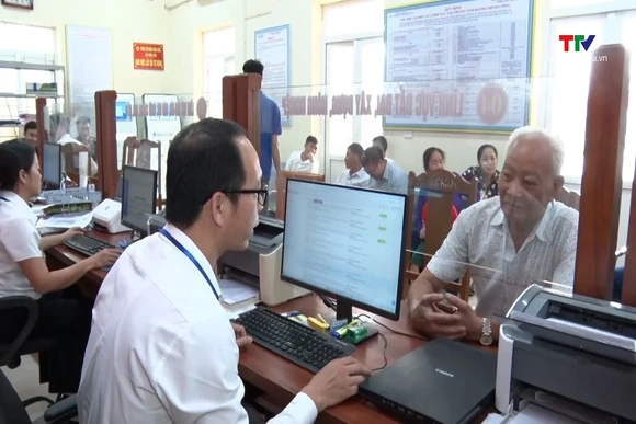 Bộ Nội vụ yêu cầu rà soát việc sử dụng biên chế công chức
