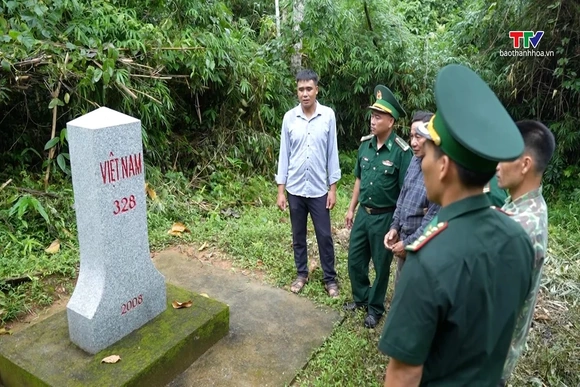 Lặng thầm giữ nhịp cầu hữu nghị