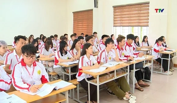 Phát triển nhân lực trí tuệ nhân tạo đáp ứng các ngành công nghệ chiến lược