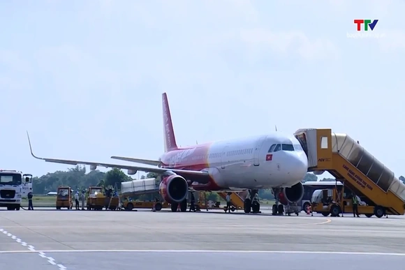 Hàng không bắt đầu bán vé máy bay Tết Đinh Mùi 2027