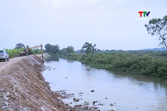 Khẩn trương bảo đảm an toàn hồ, đập trước đợt mưa lớn