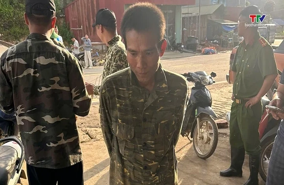 Công an Thanh Hóa bắt đối tượng giết người lẩn trốn tại bãi vàng