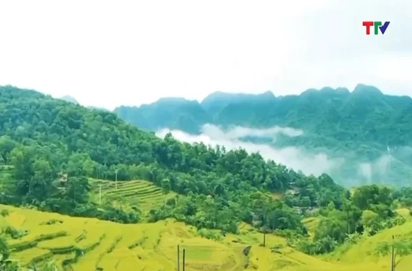 Pù Luông giữ bản sắc, hút khách bốn phương
