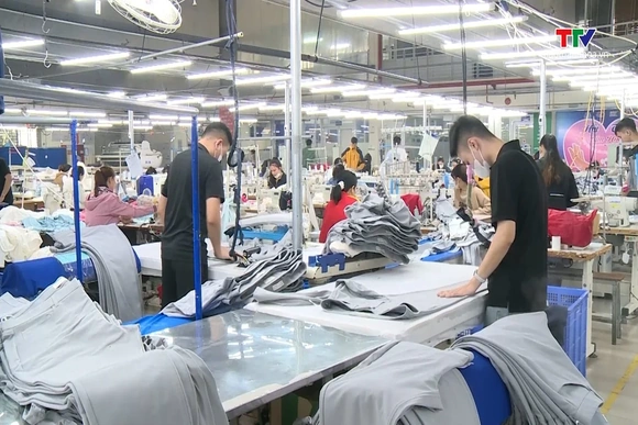 Nhiều chính sách kinh tế mới có hiệu lực từ tháng 9