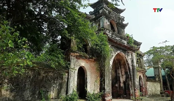 Điểm đến tâm linh trên vùng biển Vạn Lộc
