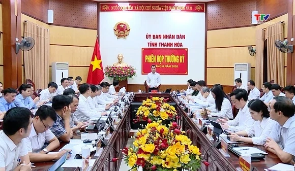 Phiên họp thường kỳ UBND tỉnh tháng 8/2026