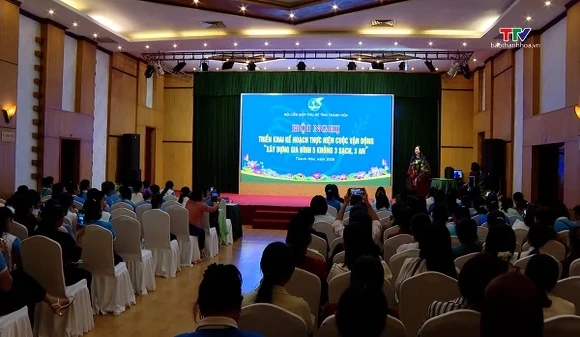 Triển khai cuộc vận động “Xây dựng gia đình 5 không, 3 sạch, 3 an”