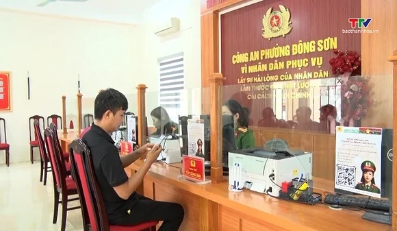 Hơn 95% hồ sơ dịch vụ công được nộp trực tuyến
