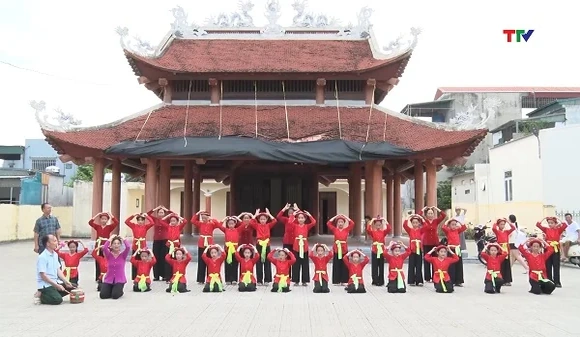 Phóng sự: Thúc đẩy phong trào hoạt động văn hóa cơ sở