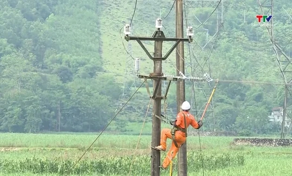 Ngành điện Thanh Hóa chủ động ứng phó mưa lũ, sạt lở đất