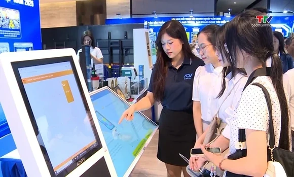 Phong phú các hoạt động bên lề Hội nghị đối thoại doanh nghiệp Thanh Hóa 2026