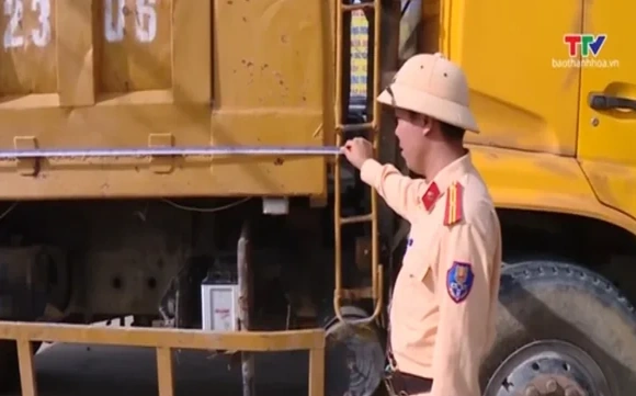 Nâng cao ý thức chấp hành pháp luật trong kinh doanh vận tải