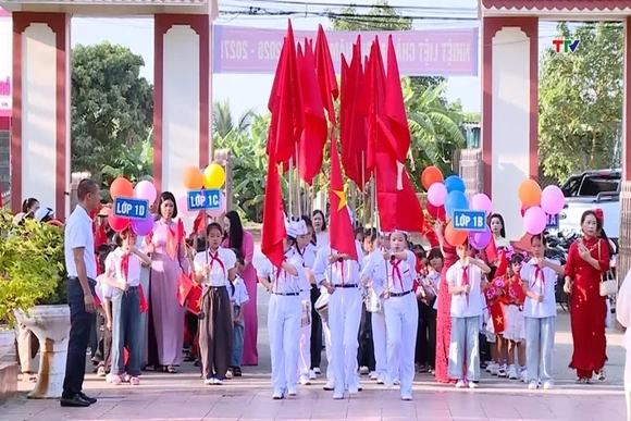 Khai giảng ở những ngôi trường miền biển