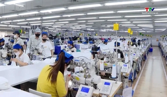 Vốn FDI vào Việt Nam vượt mốc 40 tỷ USD