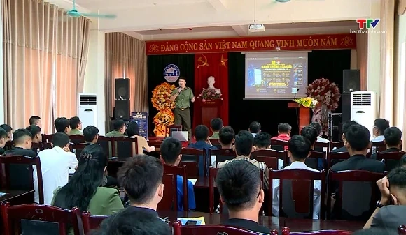 Trang bị kỹ năng phòng, chống lừa đảo trên không gian mạng