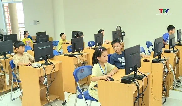 Đưa tri thức đến gần bạn đọc bằng công nghệ