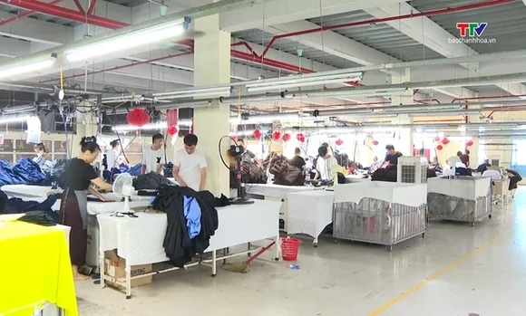 Đề xuất nghỉ Tết Nguyên đán Đinh Mùi 7 ngày