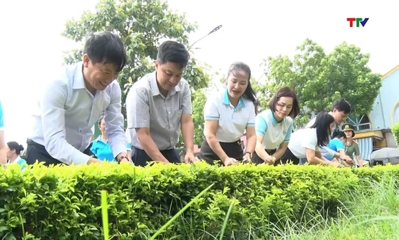 Phát động “Phiên chợ truyền thông chống rác thải nhựa”