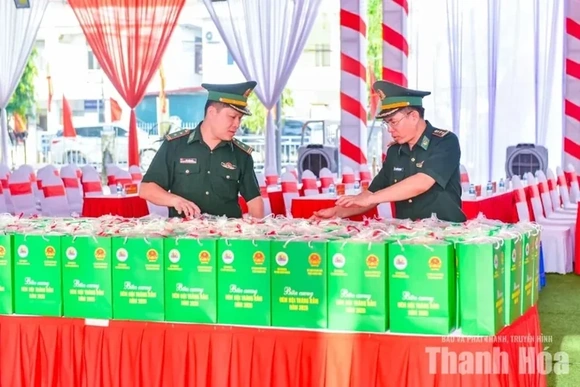 Sẵn sàng cho đêm hội trăng rằm nơi biên cương Mường Lát
