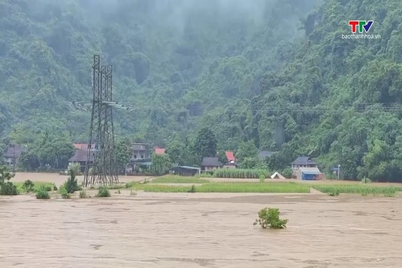 Mưa lớn gây ngập, sạt lở, ảnh hưởng nhiều địa phương Thanh Hóa